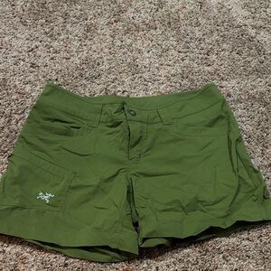 Arc'teryx Women's Olive Cargo Shorts